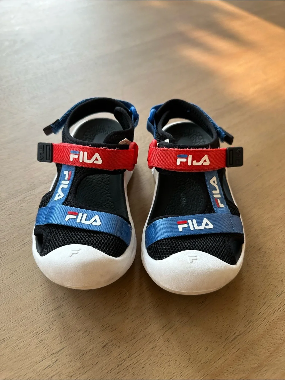 FILA Closed-Toe Sport Sandals, Size 9 Little Kid, Black Blue Red